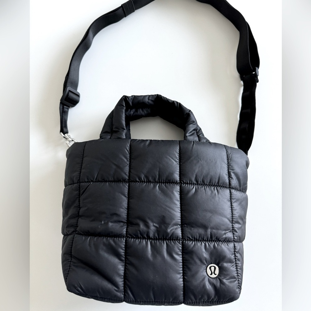 Lululemon Quilted Grid Crossbody Bag 5L